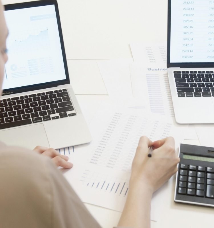 pexels-artempodrez-6779570